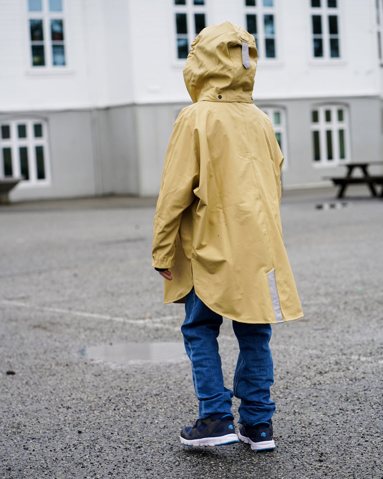 Kattnakken Regnponcho Barn og Junior Regnjakker barn og junior Strå